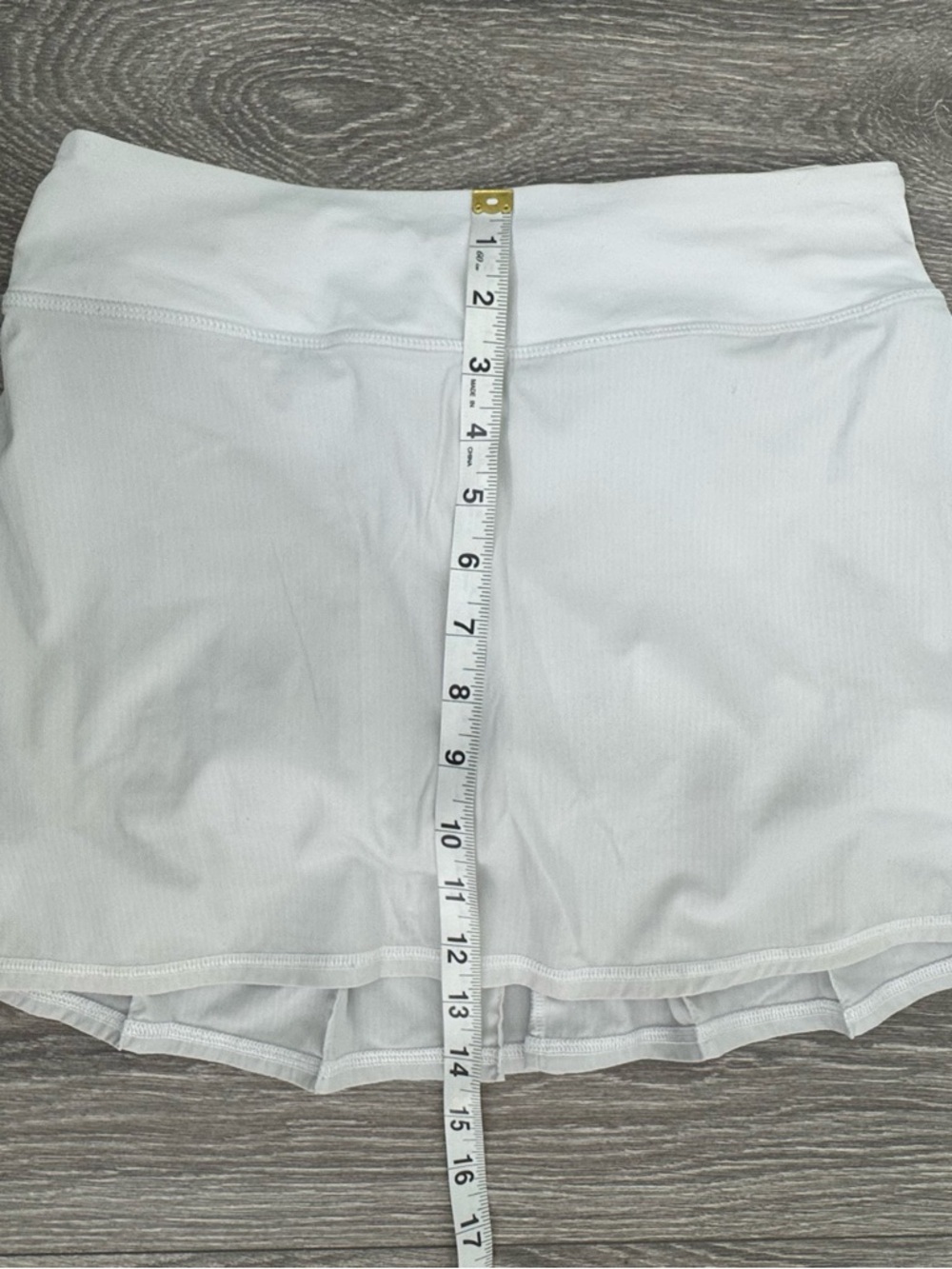 Lululemon White Tennis Skort 4 Athletic Running Golf Sports Skirt Outdoor Summer - Picture 8 of 9